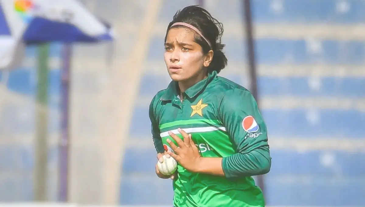 फातिमा सना खान पाकिस्तान की महिला क्रिकेटर