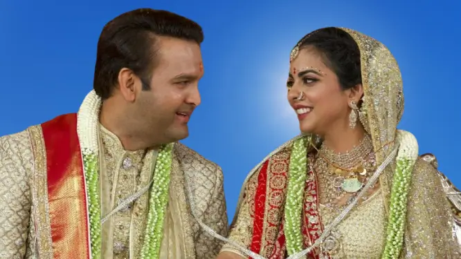 Isha Ambani, Age, Education, Husband, Kids, Business, Net Worth & More | ईशा अंबानी बायोग्राफी हिंदी में 4 Isha Ambani's wedding Photo