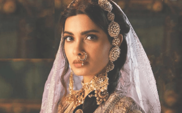 डायना पेंटी की जीवनी– 2025 में उम्र, हाइट फीट में, परिवार, पति, नेट वर्थ, घर | Diana Penty Biography in Hindi 6 Sachin Chandwade 11