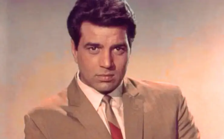 Dharmendra Biography in Hindi | धर्मेंद्र की आयु, परिवार, करियर, कुल सम्पत्ति, वैवाहिक जीवन 1 Dharmendra