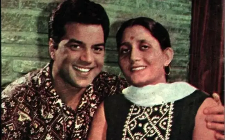 Dharmendra with first Wife Prakash Kaur Dharmendra with first Wife Prakash Kaur