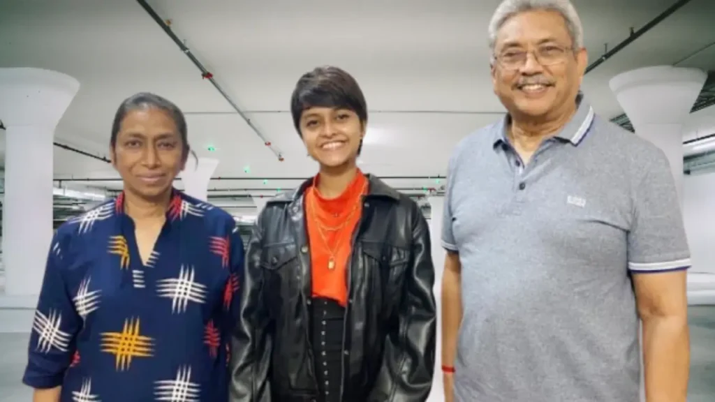 Yohani Family Background Mother & Father 