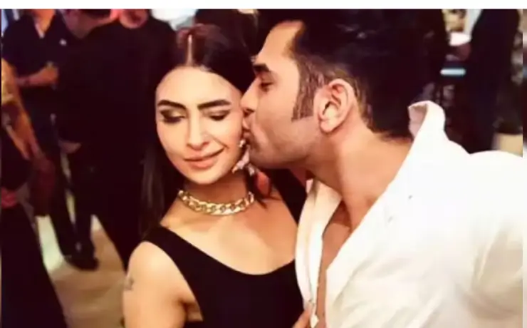 पवित्रा पुनिया जीवनी, उम्र, परिवार, शिक्षा, प्रेमी, ऊंचाई और वजन | Pavitra Punia Biography in Hindi 2025 5 Pavitra Punia  and Paras chhabada