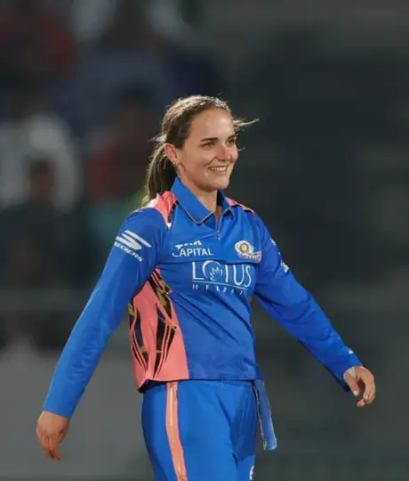 Amelia Kerr Cricket Career