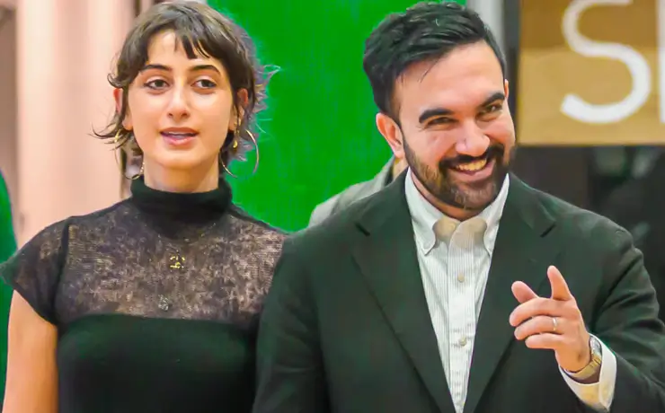 Rama Duwaji Biography in hindi: न्यूयॉर्क के नए मेयर जोहरान ममदानी की पत्नी किसी अप्सरा से कम खूबसूरत नहीं, देखिये 10 खूबसूरत तस्वीरें 7 Rama Sawaf Duwaiji Photos