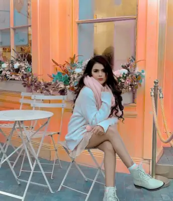 प्रियंका चाहर चौधरी जीवनी: उम्र, परिवार, शिक्षा, करियर और लव स्टोरी | Priyanka Chahar Choudhary Biography in Hindi 7 Priyanka Chahar Choudhary Photo 4