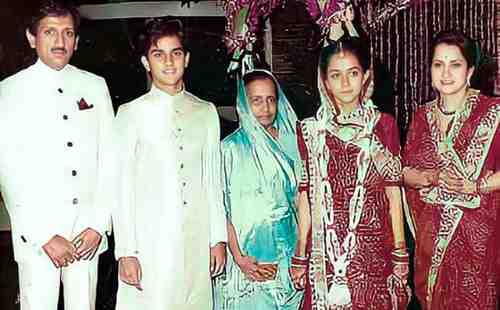 Yash Birla Family, Father & Mother