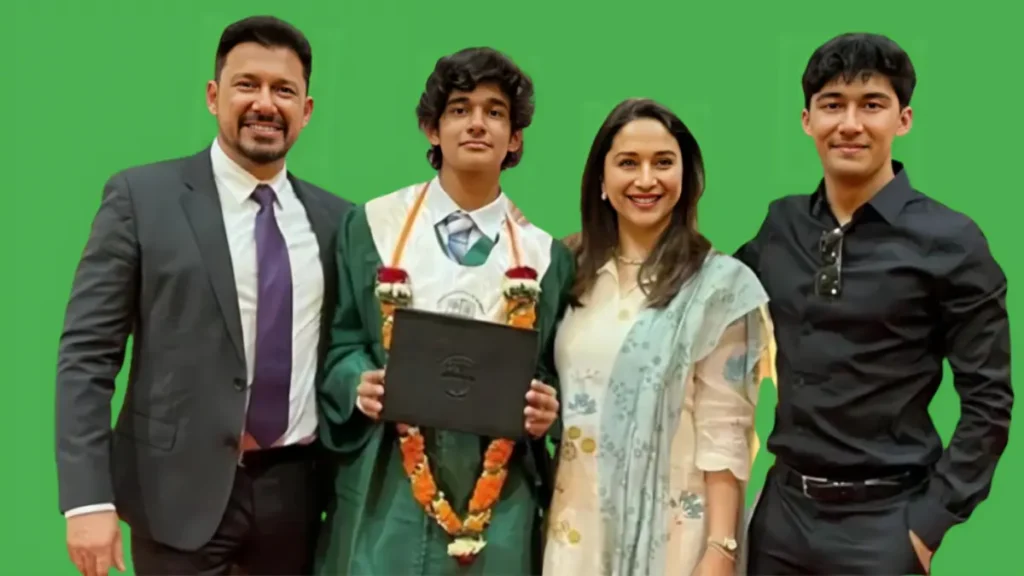 माधुरी दीक्षित: बॉलीवुड की धक-धक गर्ल की आयु (58), ऊंचाई, पति, बच्चे, परिवार और कुल सम्पत्ति | Madhuri Dixit Biography in Hindi 6 Madhuri Dixit Husband