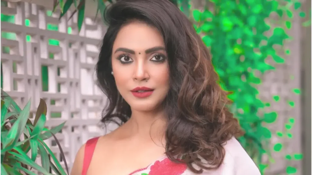 नीतू चंद्रा  (Neetu Chandra)