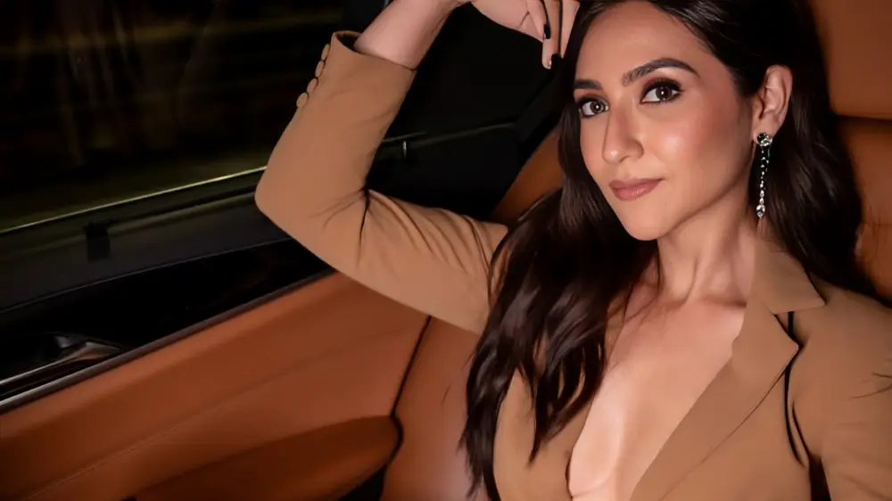 साहिबा बाली: उम्र, परिवार, शिक्षा, करियर-फिल्में और टीवी शो, धर्म, पति और प्रेमी | Sahiba Bali Biography in Hindi 1 Sahiba Bali