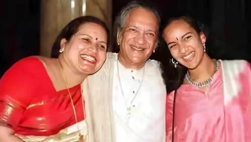 Anoushka Shankar with Parents 